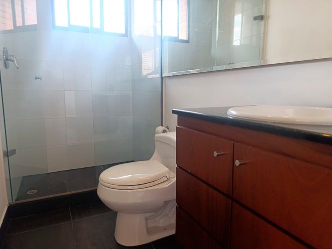 Apartamento de 2 alcobas en arriendo en La Calera, Medellín, 180 m² · foto 12 de 20