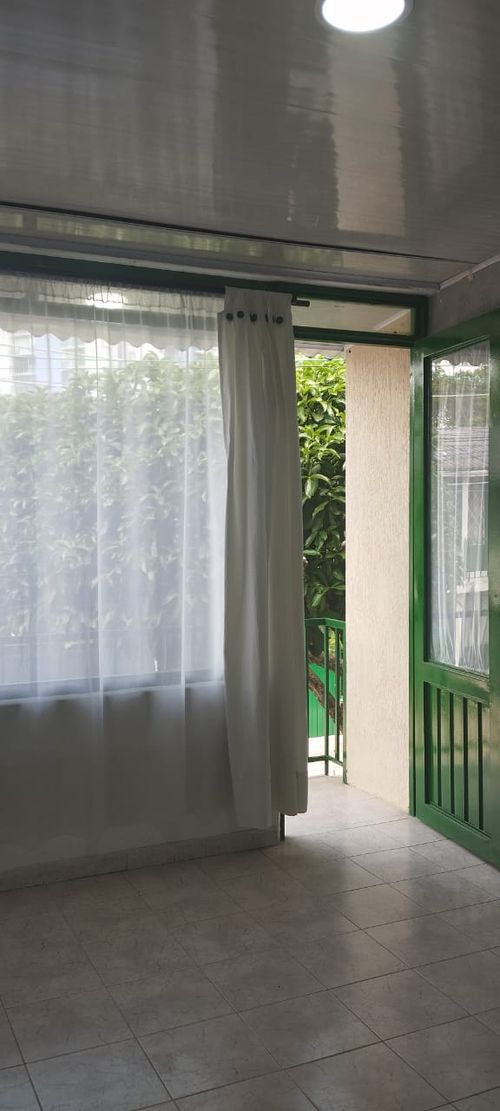 Casa de 4 alcobas en venta en San Martin, Ibagué, 72 m² · foto 5 de 20
