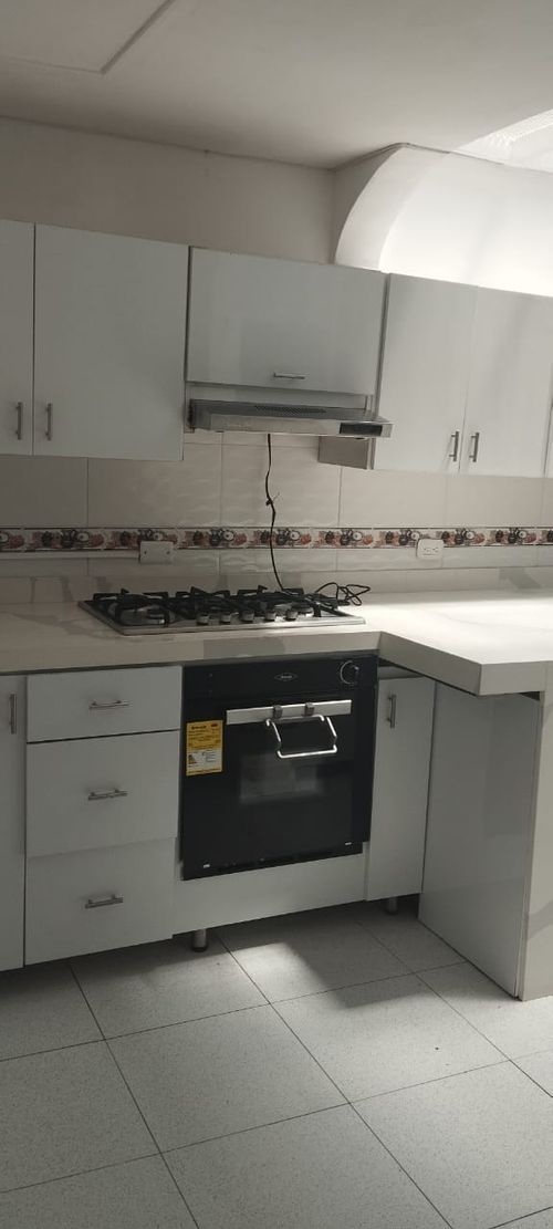 Casa de 4 alcobas en venta en San Martin, Ibagué, 72 m² · foto 7 de 20