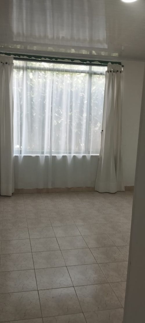 Casa de 4 alcobas en venta en San Martin, Ibagué, 72 m² · foto 12 de 20