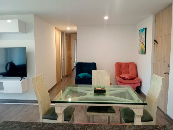 Apartamento de 3 alcobas en arriendo en Laureles, Medellín, 78 m² · foto 3 de 18