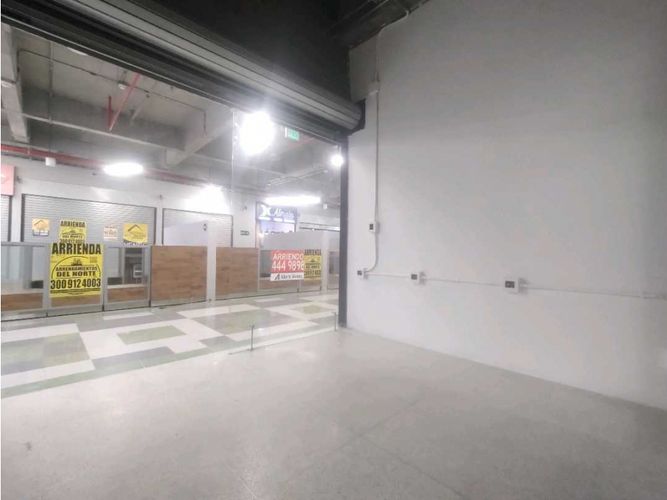 Local en arriendo en Zona Comercial Puerta Del Norte 1 Y 2, Bello, 12 m² · foto 5 de 5