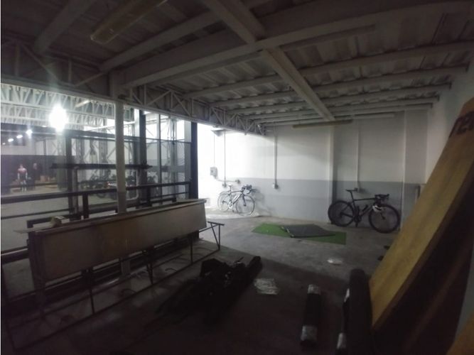 Bodega en venta en La Magnolia, Envigado, 1317 m² · foto 6 de 16