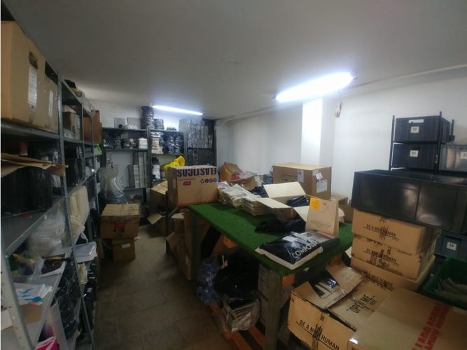 Bodega en venta en La Magnolia, Envigado, 1317 m² · foto 13 de 16