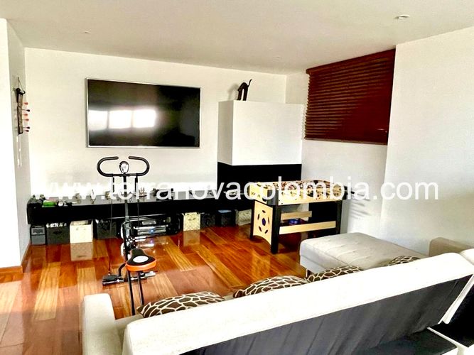 Casa de 4 alcobas en venta en Sotileza, Bogotá, 300 m² · foto 5 de 19