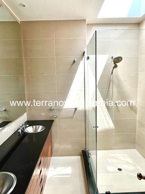 Casa de 4 alcobas en venta en Sotileza, Bogotá, 300 m² · foto 6 de 19