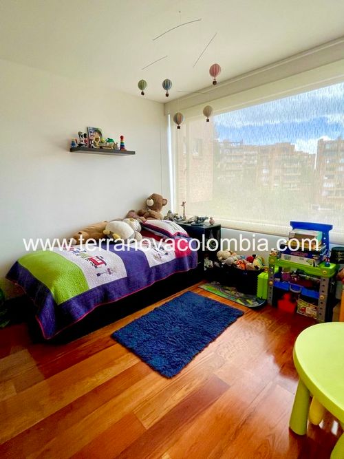 Casa de 4 alcobas en venta en Sotileza, Bogotá, 300 m² · foto 11 de 19