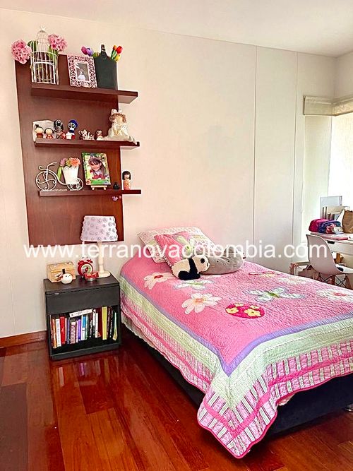 Casa de 4 alcobas en venta en Sotileza, Bogotá, 300 m² · foto 13 de 19