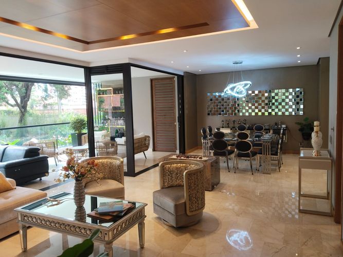 Apartamento de 3 alcobas en venta en La Calera, Medellín, 234 m² · foto 4 de 11