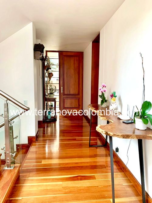 Casa de 4 alcobas en venta en Sotileza, Bogotá, 320 m² · foto 5 de 18