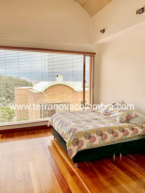 Casa de 4 alcobas en venta en Sotileza, Bogotá, 320 m² · foto 7 de 18