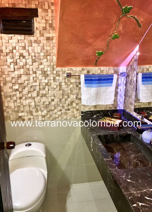 Casa de 5 alcobas en venta en Sotileza, Bogotá, 300 m² · foto 7 de 20