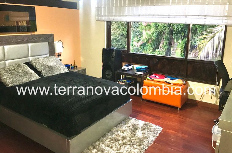 Casa de 5 alcobas en venta en Sotileza, Bogotá, 300 m² · foto 12 de 20
