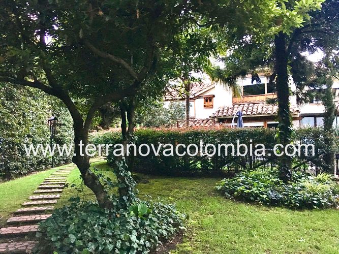Casa de 5 alcobas en venta en Sotileza, Bogotá, 300 m² · foto 17 de 20