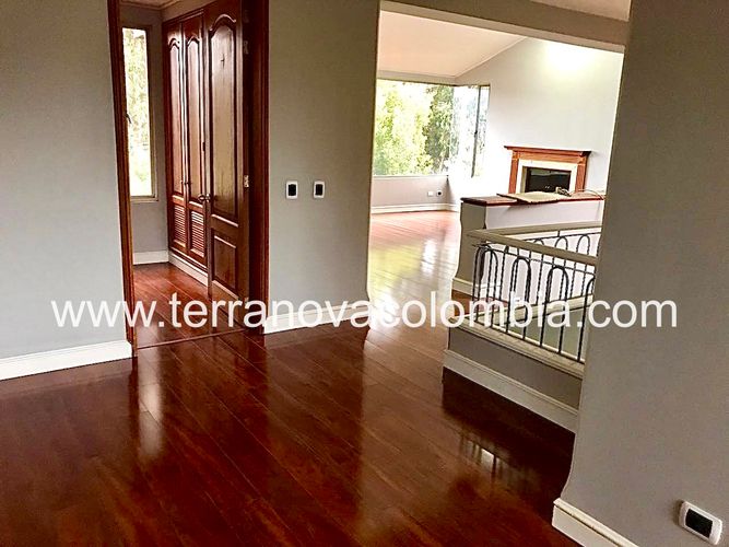 Casa de 4 alcobas en venta en Sotileza, Bogotá, 320 m² · foto 7 de 20