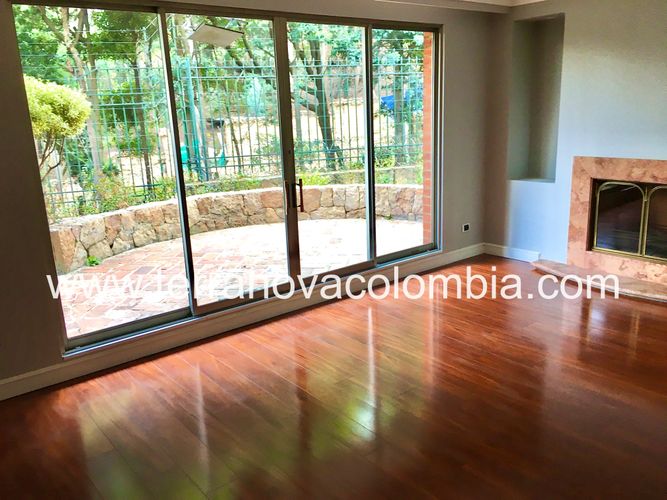 Casa de 4 alcobas en venta en Sotileza, Bogotá, 320 m² · foto 12 de 20