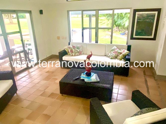 Casa de 4 alcobas en venta en Bosques De Peñalisa, Girardot, 200 m² · foto 4 de 21