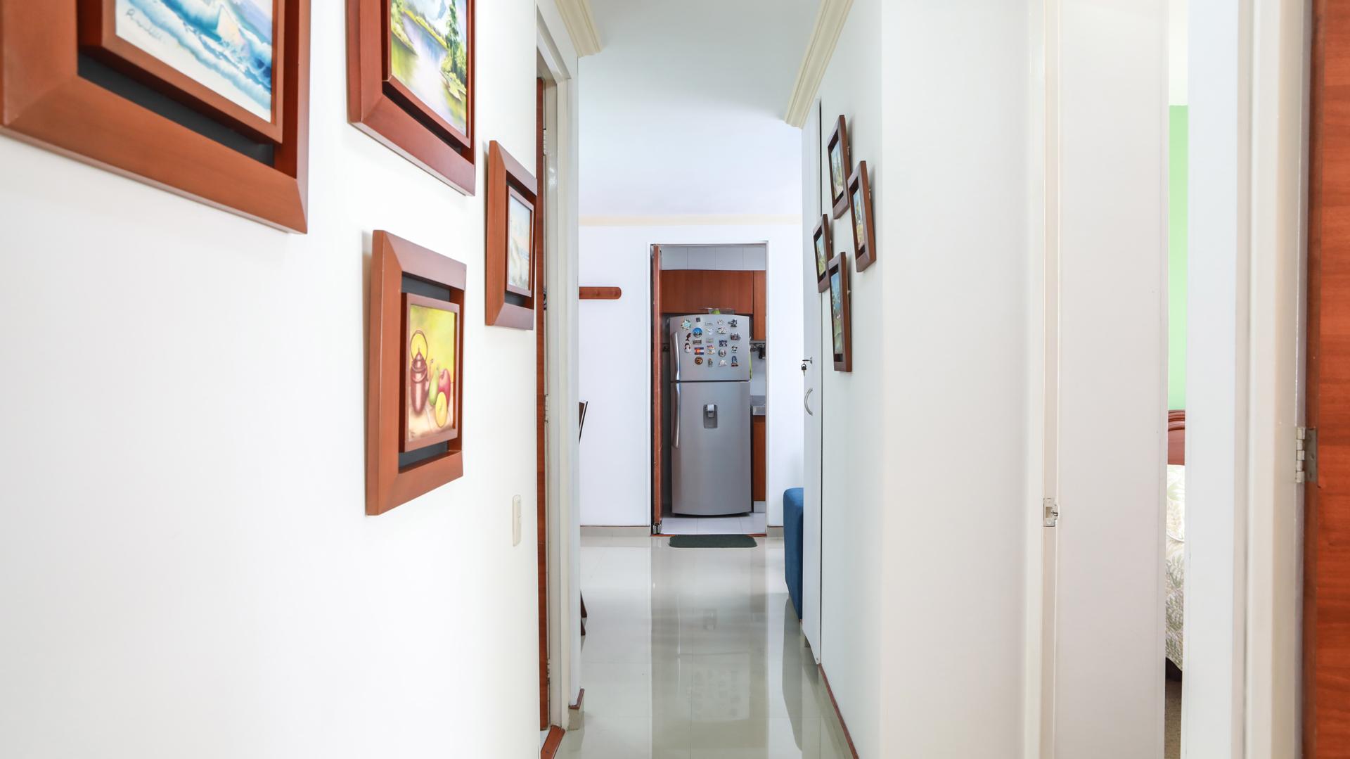 Apartamento en venta en Mirandela, Bogotá · foto 9 de 13