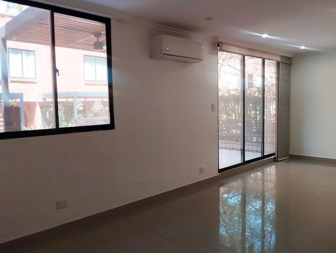 Casa de 3 alcobas en venta en El Poblado, Medellín, 145 m² · foto 9 de 18