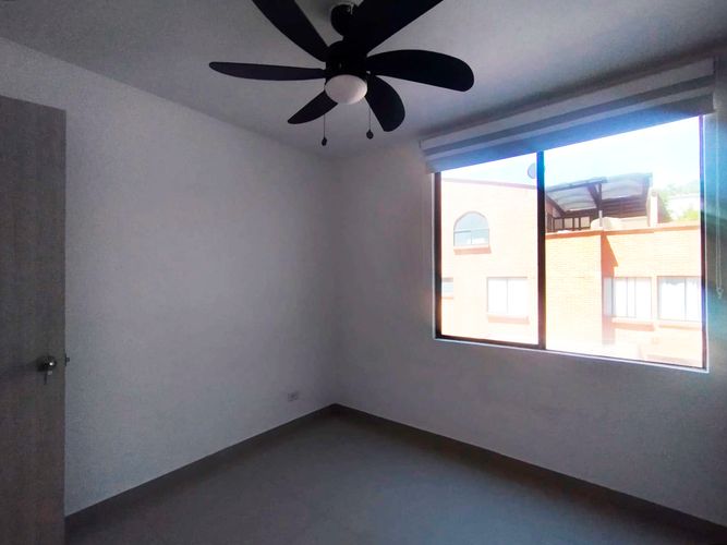 Casa de 3 alcobas en venta en El Poblado, Medellín, 145 m² · foto 10 de 18