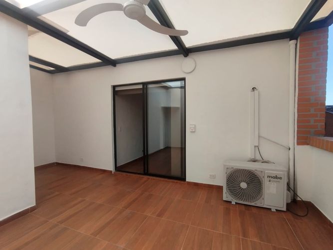 Casa de 3 alcobas en venta en El Poblado, Medellín, 145 m² · foto 14 de 18