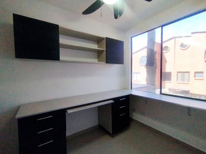 Casa de 3 alcobas en venta en El Poblado, Medellín, 145 m² · foto 17 de 18