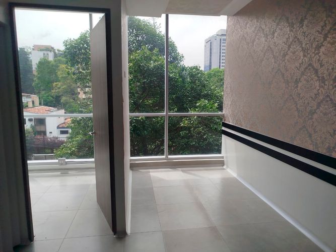 Oficina en arriendo en El Diamante No. 2, Medellín, 94 m² · foto 16 de 18