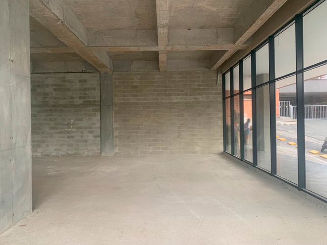 Local en arriendo en Uribe Angel, Envigado, 72 m² · foto 2 de 5