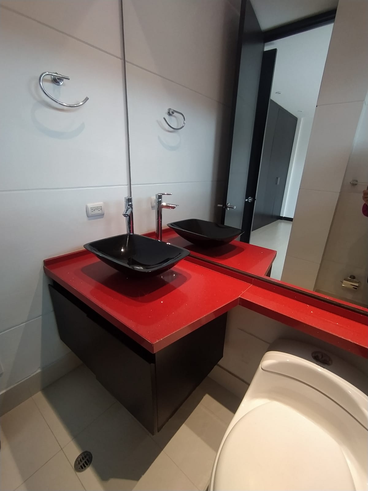 Casa en venta en San Jose De Bavaria, Bogotá · foto 24 de 24