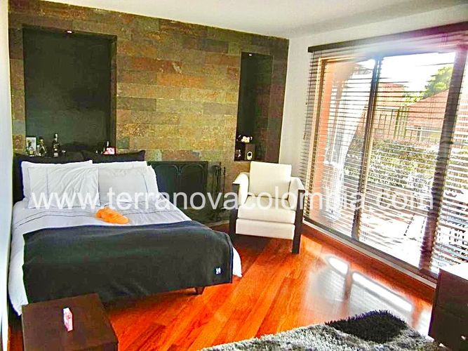 Casa de 5 alcobas en venta en Sotileza, Bogotá, 400 m² · foto 5 de 20