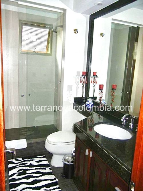 Casa de 5 alcobas en venta en Sotileza, Bogotá, 400 m² · foto 8 de 20