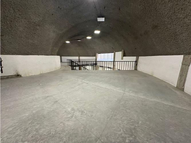 Local en arriendo en Patio Bonito, Medellín, 728 m² · foto 9 de 13