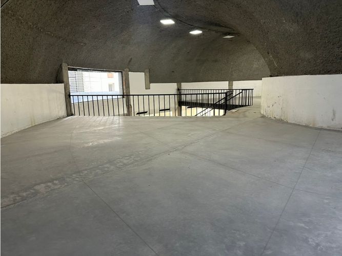 Local en arriendo en Patio Bonito, Medellín, 728 m² · foto 13 de 13