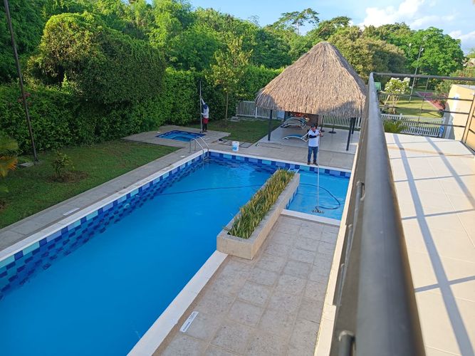 Casa de 4 alcobas en venta en Ricaurte, 423 m² · foto 19 de 23