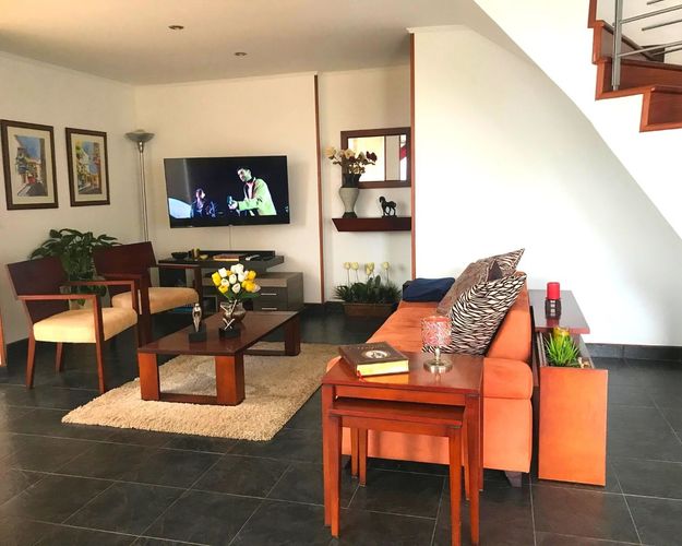 Casa de 3 alcobas en venta en Bojaca, Chía, 390 m² · foto 3 de 16