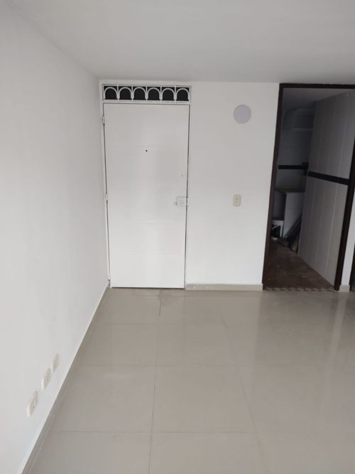 Apartamento de 3 alcobas en arriendo en El Tintal, Bogotá, 54 m² · foto 8 de 24
