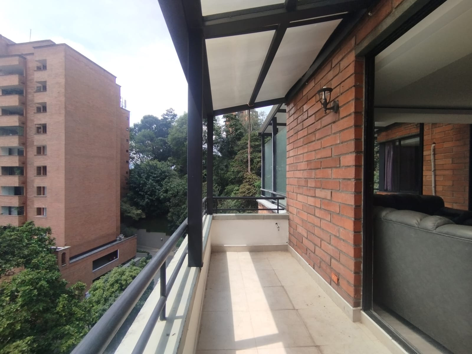 Apartamento en arriendo en El Poblado, Medellín · foto 13 de 18