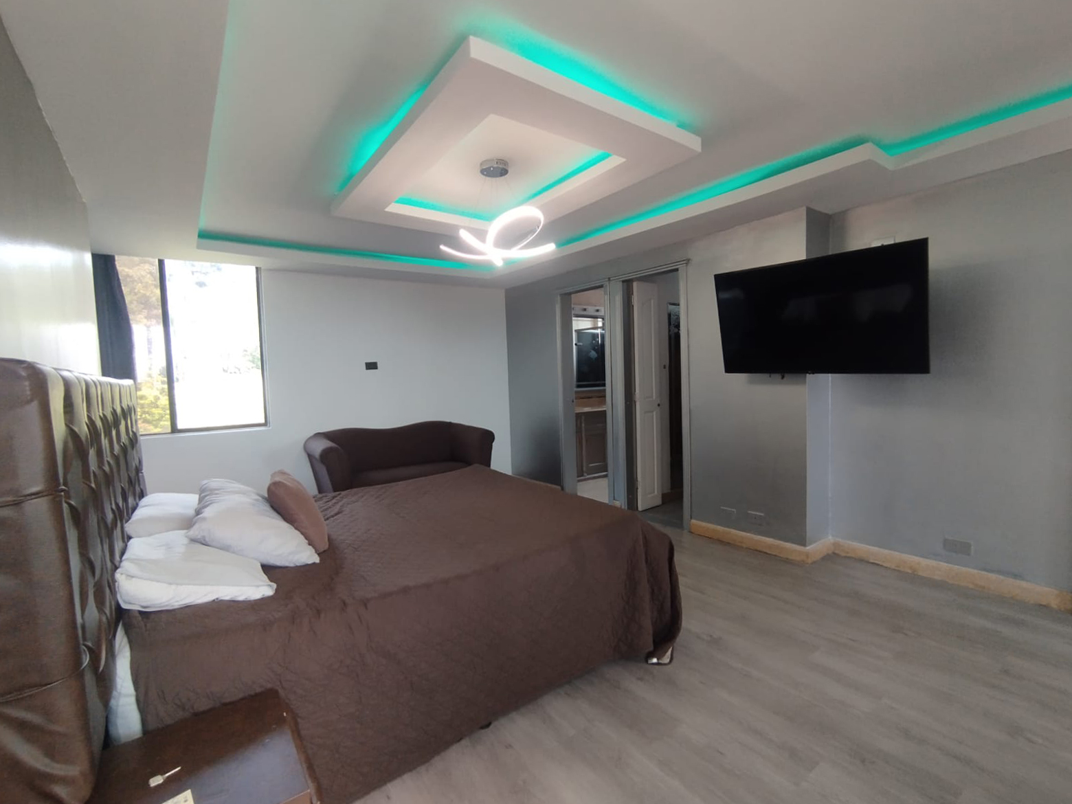 Apartamento en arriendo en El Poblado, Medellín · foto 15 de 18