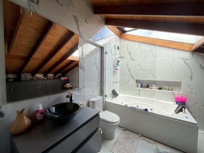 Casa de 4 alcobas en venta en Siberia, Cota, 177 m² · foto 21 de 24