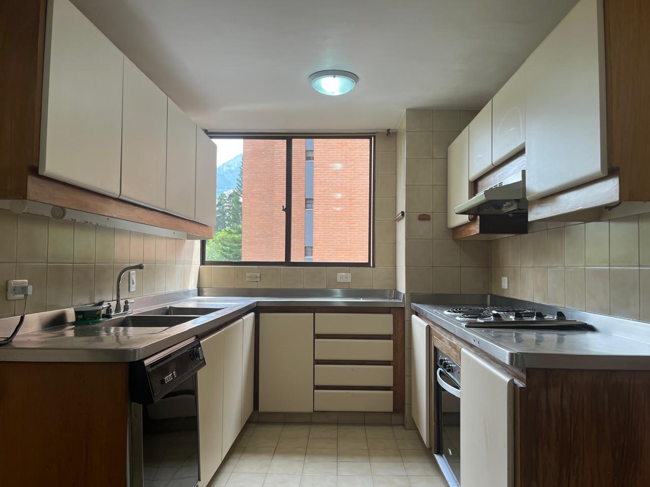 Apartamento en arriendo en La Florida, Medellín · foto 4 de 19