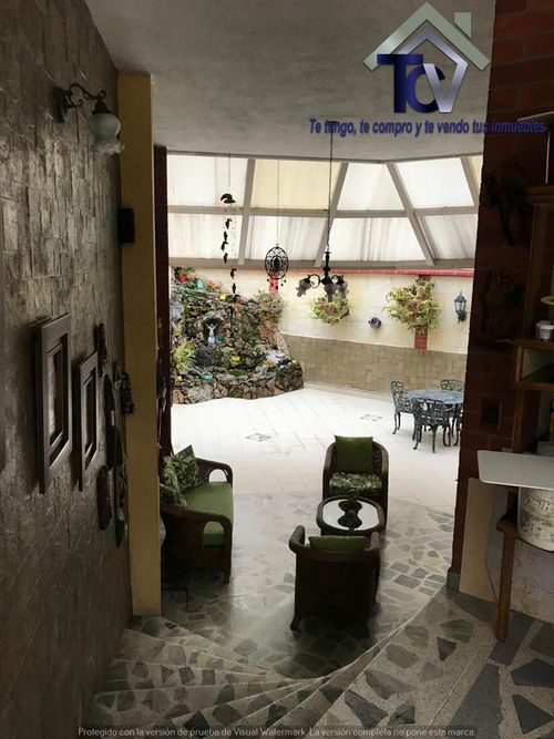 Casa de 5 alcobas en venta en Cabecera Del Llano, Bucaramanga, 300 m² · foto 8 de 10