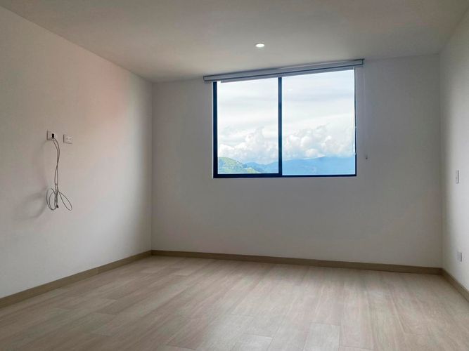 Apartamento de 2 alcobas en arriendo en Loma Del Escobero, Envigado, 86 m² · foto 9 de 16