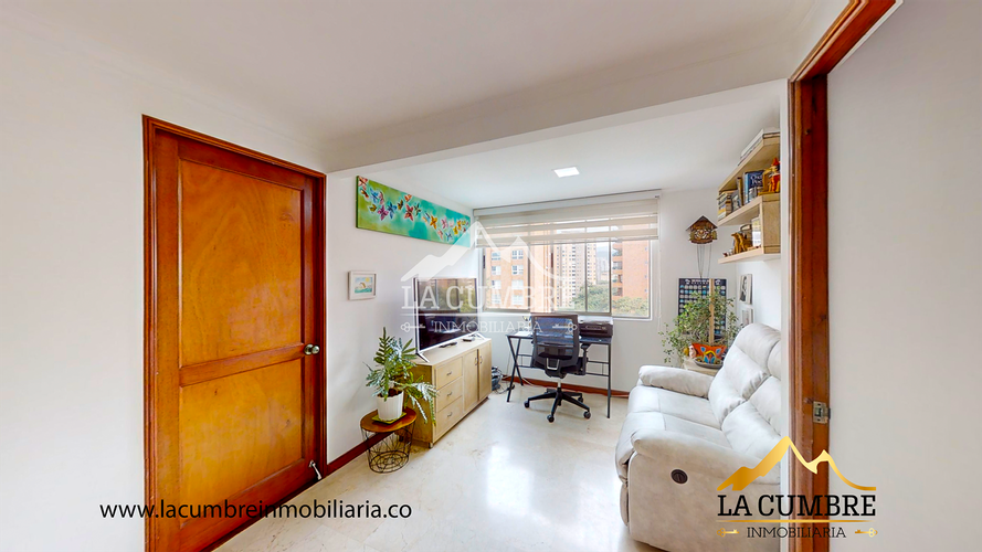 Apartamento de 3 alcobas en arriendo en Los Balsos, Medellín, 147 m² · foto 13 de 16