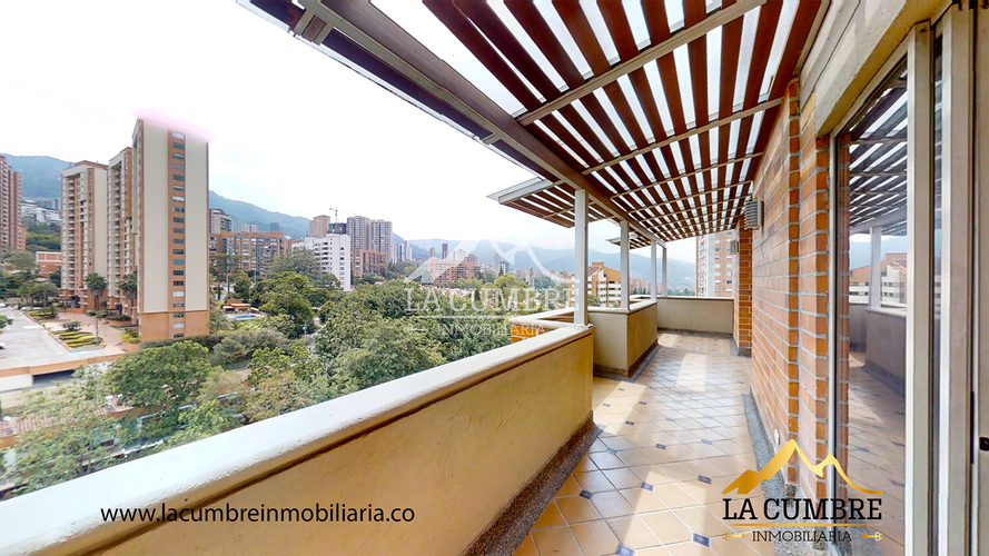 Apartamento de 3 alcobas en arriendo en Los Balsos, Medellín, 160 m² · foto 7 de 13