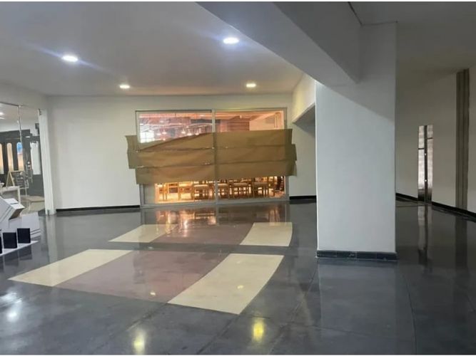 Local en arriendo en Patio Bonito, Medellín, 92 m² · foto 3 de 7
