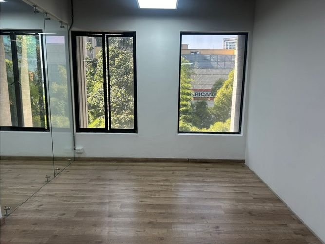Local en arriendo en Patio Bonito, Medellín, 70 m² · foto 9 de 11