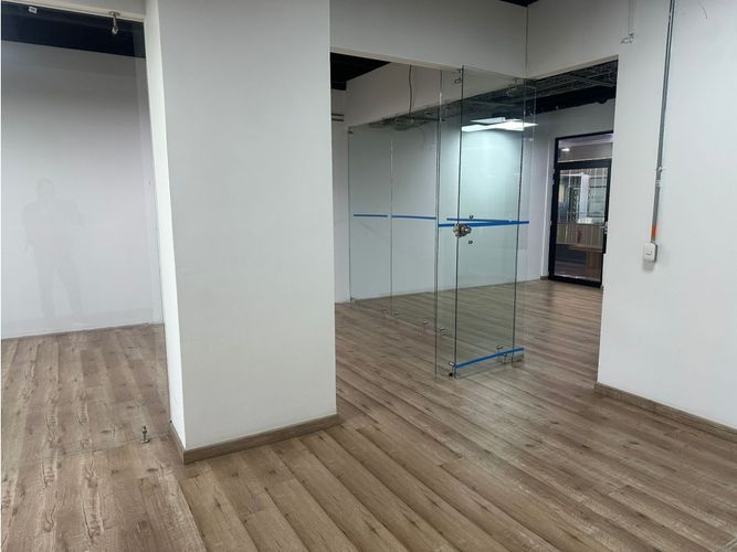Local en arriendo en Patio Bonito, Medellín, 70 m² · foto 10 de 11