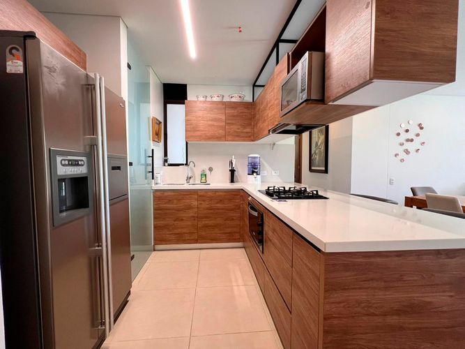 Apartamento de 2 alcobas en venta en El Porvenir, Rionegro, 114 m² · foto 2 de 12