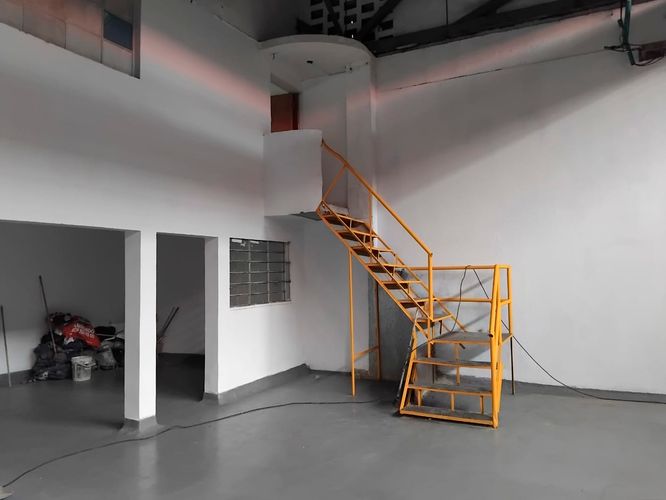 Bodega en arriendo en Laureles, Medellín, 678 m² · foto 12 de 18