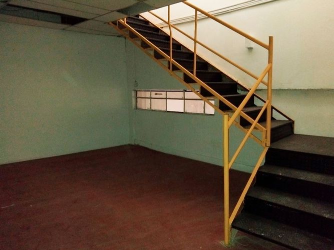 Bodega en arriendo en Laureles, Medellín, 678 m² · foto 18 de 18